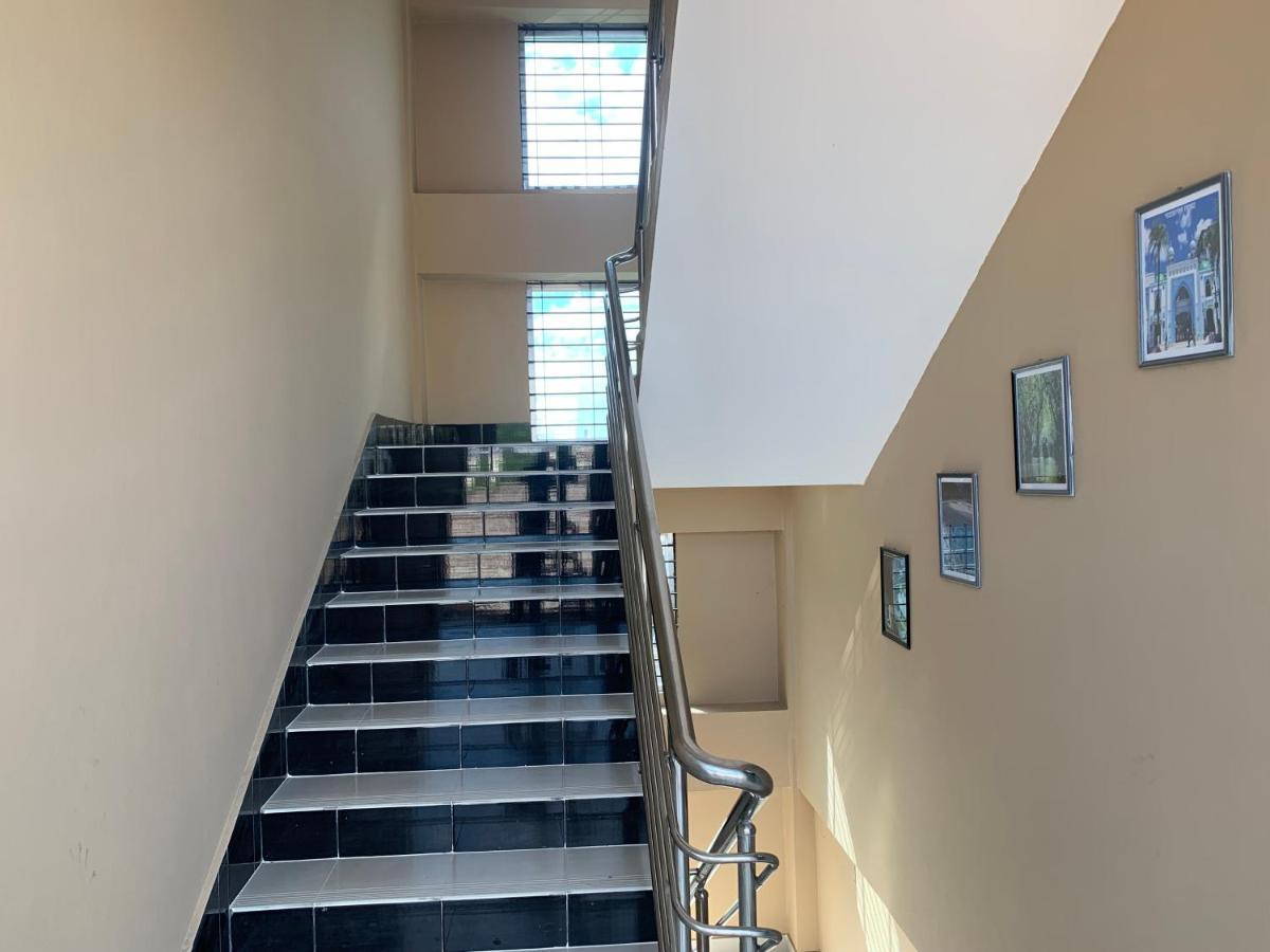 Hotel Grand Brothers Силхет Экстерьер фото